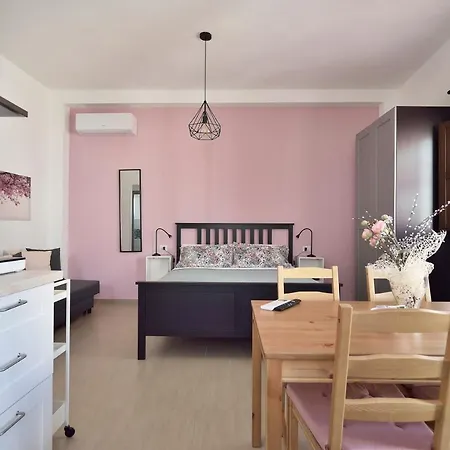 Apartment Family